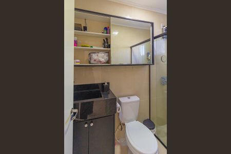 Casa à venda com 90m², 2 quartos e 2 vagas Casa à venda com 90m², 2 quartos e 2 vagasBanheiro