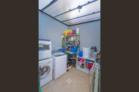 Casa à venda com 90m², 2 quartos e 2 vagas Casa à venda com 90m², 2 quartos e 2 vagasÁrea de Serviço