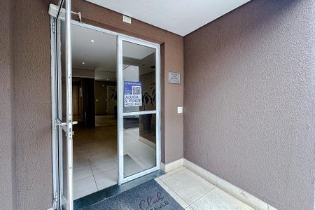 Apartamento para alugar com 63m², 2 quartos e 1 vagaPlaquinha