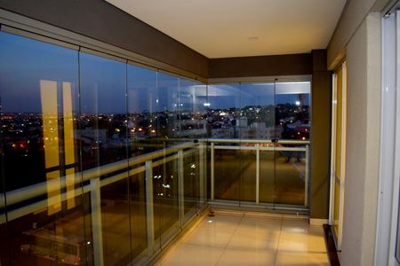 Apartamento para alugar com 55m², 1 quarto e 1 vagaVaranda