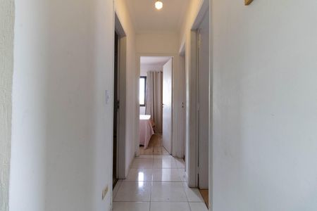 Apartamento à venda com 62m², 3 quartos e 3 vagas Apartamento à venda com 62m², 3 quartos e 3 vagasCorredor
