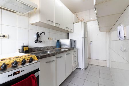 Apartamento à venda com 62m², 3 quartos e 3 vagas Apartamento à venda com 62m², 3 quartos e 3 vagasCozinha