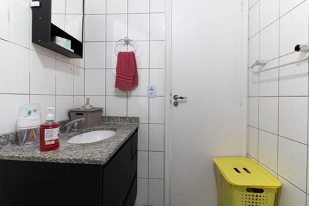 Apartamento à venda com 62m², 3 quartos e 3 vagas Apartamento à venda com 62m², 3 quartos e 3 vagasBanheiro Social