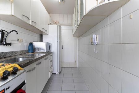 Apartamento à venda com 62m², 3 quartos e 3 vagas Apartamento à venda com 62m², 3 quartos e 3 vagasCozinha