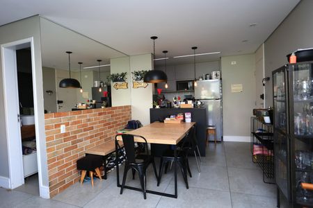 Apartamento à venda com 64m², 2 quartos e 1 vagaSala