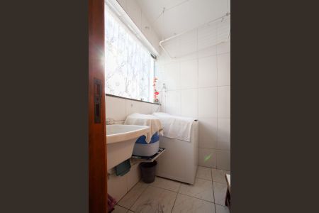 Apartamento à venda com 146m², 3 quartos e 2 vagasÁrea de Serviço 1