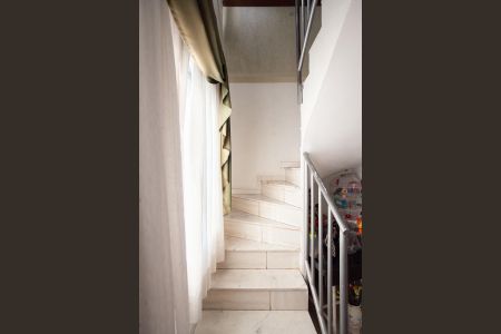 Apartamento à venda com 146m², 3 quartos e 2 vagasEscada