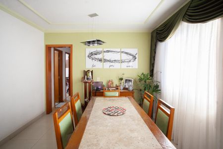 Sala 1 de apartamento à venda com 3 quartos, 146m² em Itapoã, Belo Horizonte