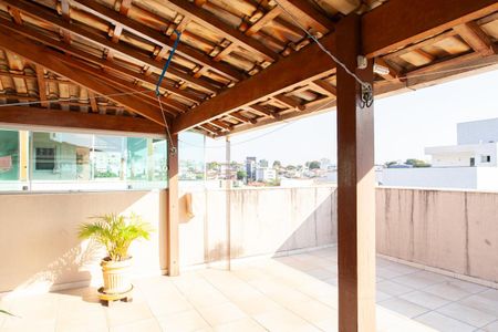 Apartamento à venda com 146m², 3 quartos e 2 vagasCobertura