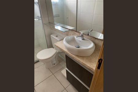 Apartamento para alugar com 62m², 2 quartos e 1 vagaBanheiro 