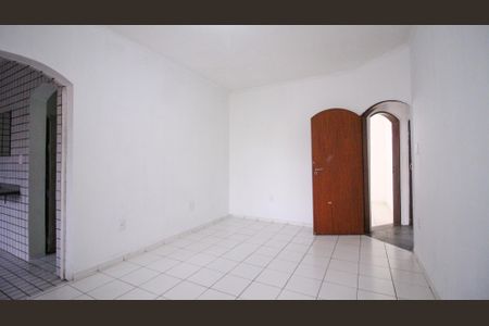 Casa para alugar com 250m², 4 quartos e 5 vagasSuíte