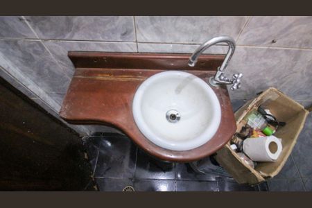 Casa para alugar com 250m², 4 quartos e 5 vagasLavabo