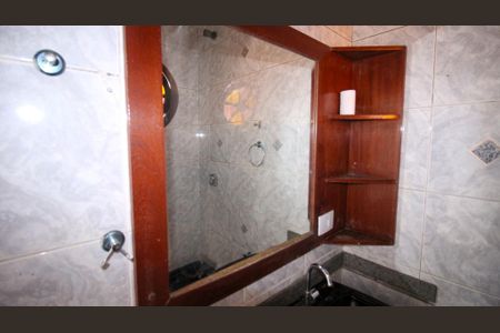 Casa para alugar com 250m², 4 quartos e 5 vagasBanheiro Social