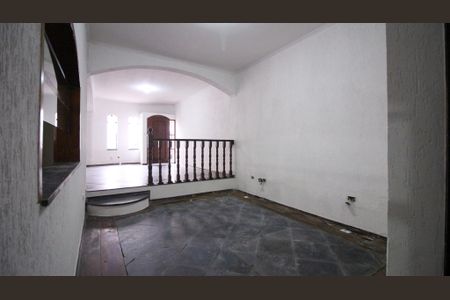 Casa para alugar com 250m², 4 quartos e 5 vagasSala