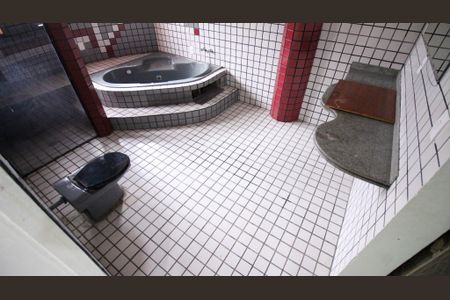 Casa para alugar com 250m², 4 quartos e 5 vagasBanheiro da Suíte