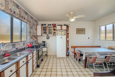 Casa à venda com 160m², 3 quartos e sem vagaCozinha