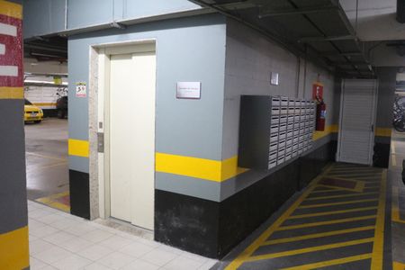 Apartamento à venda com 63m², 2 quartos e 1 vagaGaragem