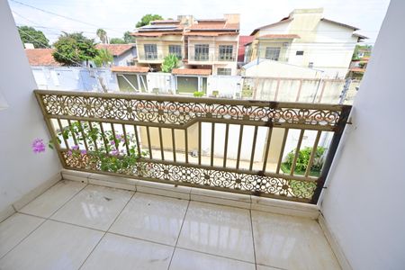 Casa para alugar com 248m², 4 quartos e 4 vagas Casa para alugar com 248m², 4 quartos e 4 vagasVaranda do Quarto