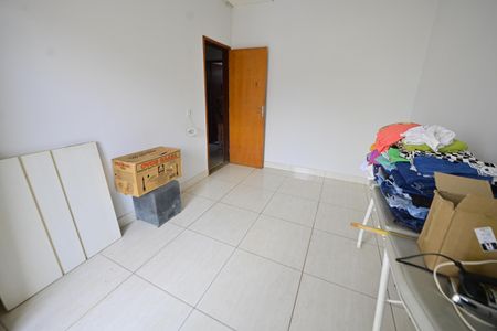 Casa para alugar com 248m², 4 quartos e 4 vagas Casa para alugar com 248m², 4 quartos e 4 vagasQuarto
