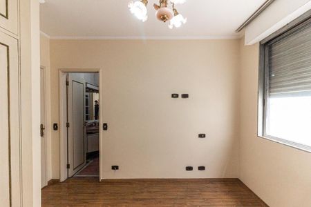 Apartamento à venda com 273m², 4 quartos e 1 vagaSuíte 3