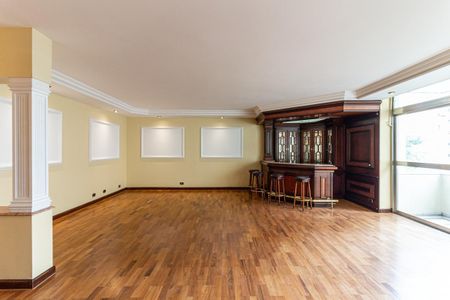 Apartamento à venda com 273m², 4 quartos e 1 vagaSala