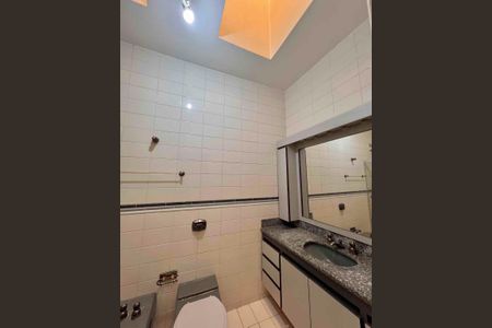 Casa à venda com 6 quartos, 850m² em Parque São Quirino, Campinas