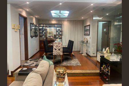 Casa à venda com 3 quartos, 285m² em Jardim do Mar, São Bernardo do Campo