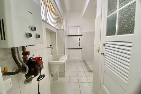 Apartamento à venda com 99m², 3 quartos e sem vagaÁrea de Serviço