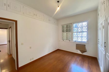 Apartamento à venda com 99m², 3 quartos e sem vagaSuíte