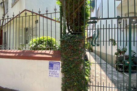 Apartamento à venda com 99m², 3 quartos e sem vagaPlaquinha