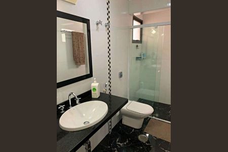 Apartamento à venda com 220m², 3 quartos e 4 vagas