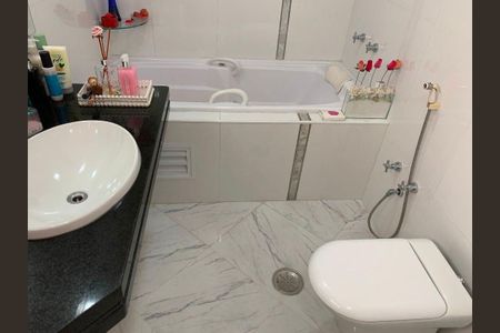 Apartamento à venda com 220m², 3 quartos e 4 vagas