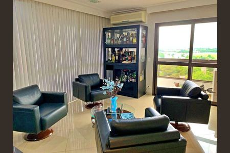 Apartamento à venda com 220m², 3 quartos e 4 vagas