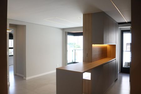 Sala de apartamento à venda com 1 quarto, 56m² em Pacaembu, São Paulo