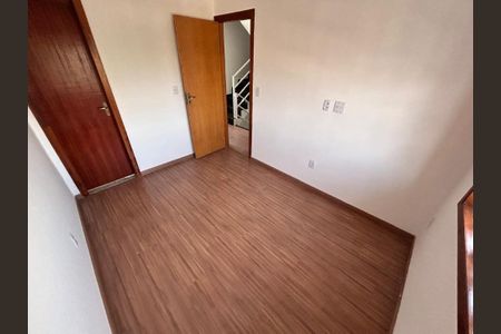 Casa à venda com 2 quartos, 124m² em Salgado Filho, Belo Horizonte