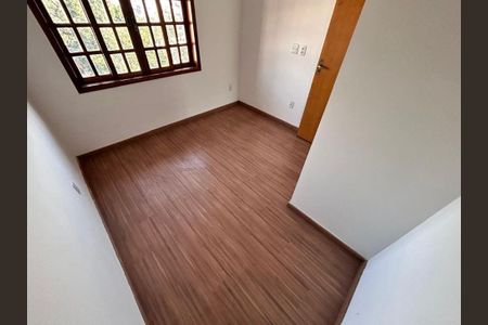 Casa à venda com 2 quartos, 156m² em Salgado Filho, Belo Horizonte