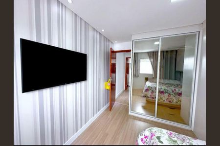 Casa de Condomínio à venda com 2 quartos, 60m² em Vila Paranagua, São Paulo