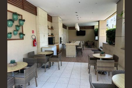 Apartamento à venda com 2 quartos, 60m² em Centro, Niterói