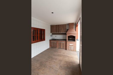 Casa à venda com 239m², 4 quartos e 4 vagasÁrea de Serviço