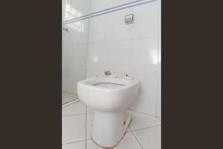 Casa à venda com 239m², 4 quartos e 4 vagasBanheiro da Suíte 2