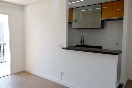 Sala de apartamento à venda com 2 quartos, 57m² em Umuarama, Osasco