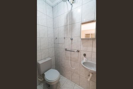 Casa à venda com 183m², 3 quartos e 2 vagasBanheiro de serviço