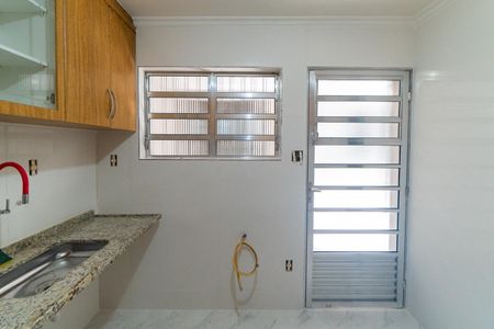 Casa à venda com 183m², 3 quartos e 2 vagasCozinha