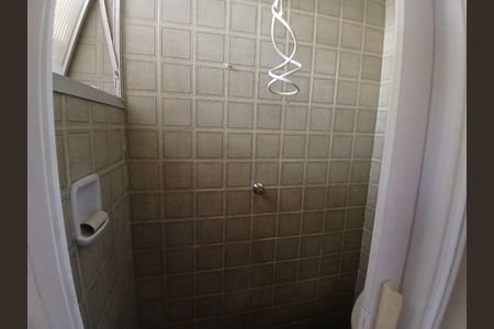 Apartamento à venda com 130m², 3 quartos e 2 vagas Apartamento à venda com 130m², 3 quartos e 2 vagasBanheiro 1