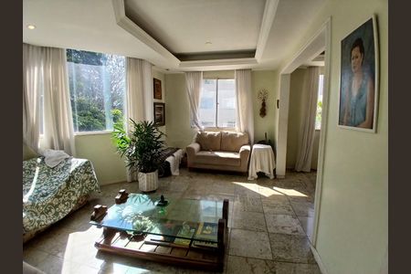 Apartamento à venda com 130m², 3 quartos e 2 vagas Apartamento à venda com 130m², 3 quartos e 2 vagasSala