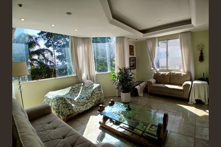 Sala de apartamento à venda com 3 quartos, 130m² em Cruzeiro, Belo Horizonte