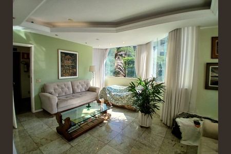 Apartamento à venda com 130m², 3 quartos e 2 vagas Apartamento à venda com 130m², 3 quartos e 2 vagasSala