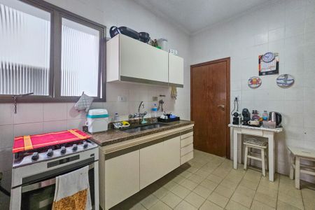 Apartamento para alugar com 98m², 3 quartos e 2 vagasCozinha