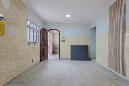 Casa para alugar com 250m², 2 quartos e 1 vagaSala