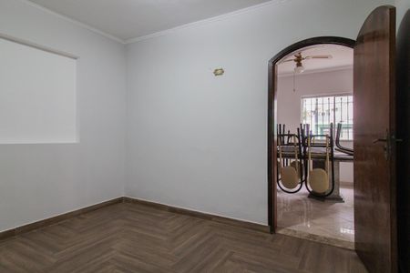 Casa para alugar com 250m², 2 quartos e 1 vagaQuarto 2